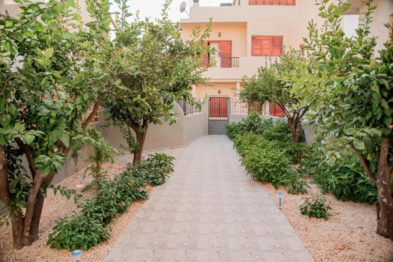 Athina Secret Apartments Adults Only Iráclio Exterior foto